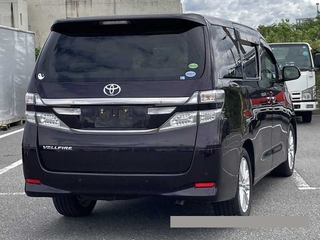 2012 Toyota Vellfire thumbnail