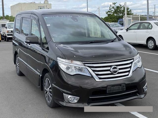 2015 Nissan Serena