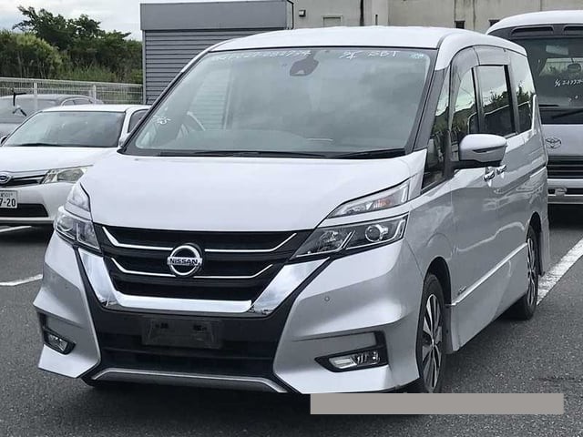 2018 Nissan Serena thumbnail