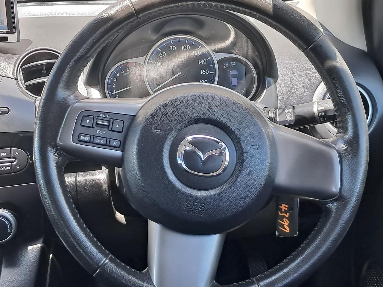 2012 Mazda Demio thumbnail