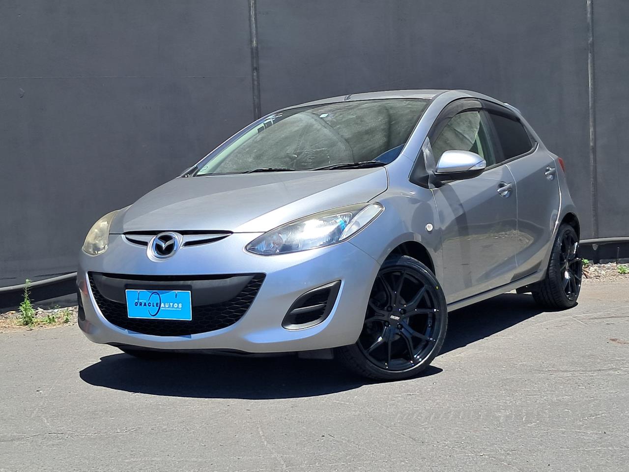 2012 Mazda Demio thumbnail