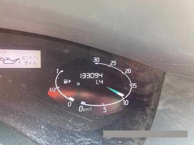 2014 Nissan Serena thumbnail