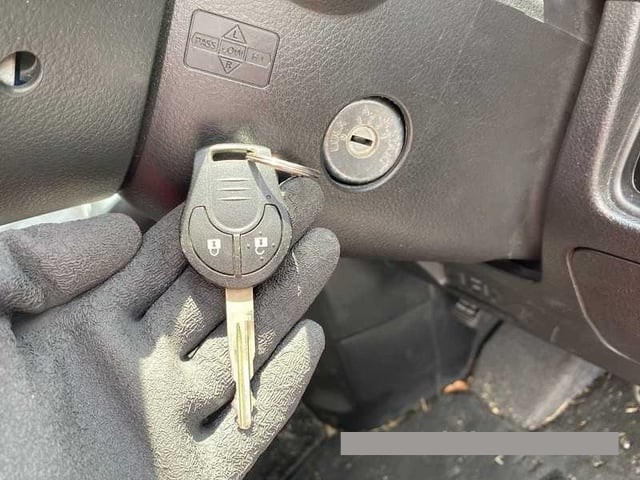 2014 Nissan Serena thumbnail