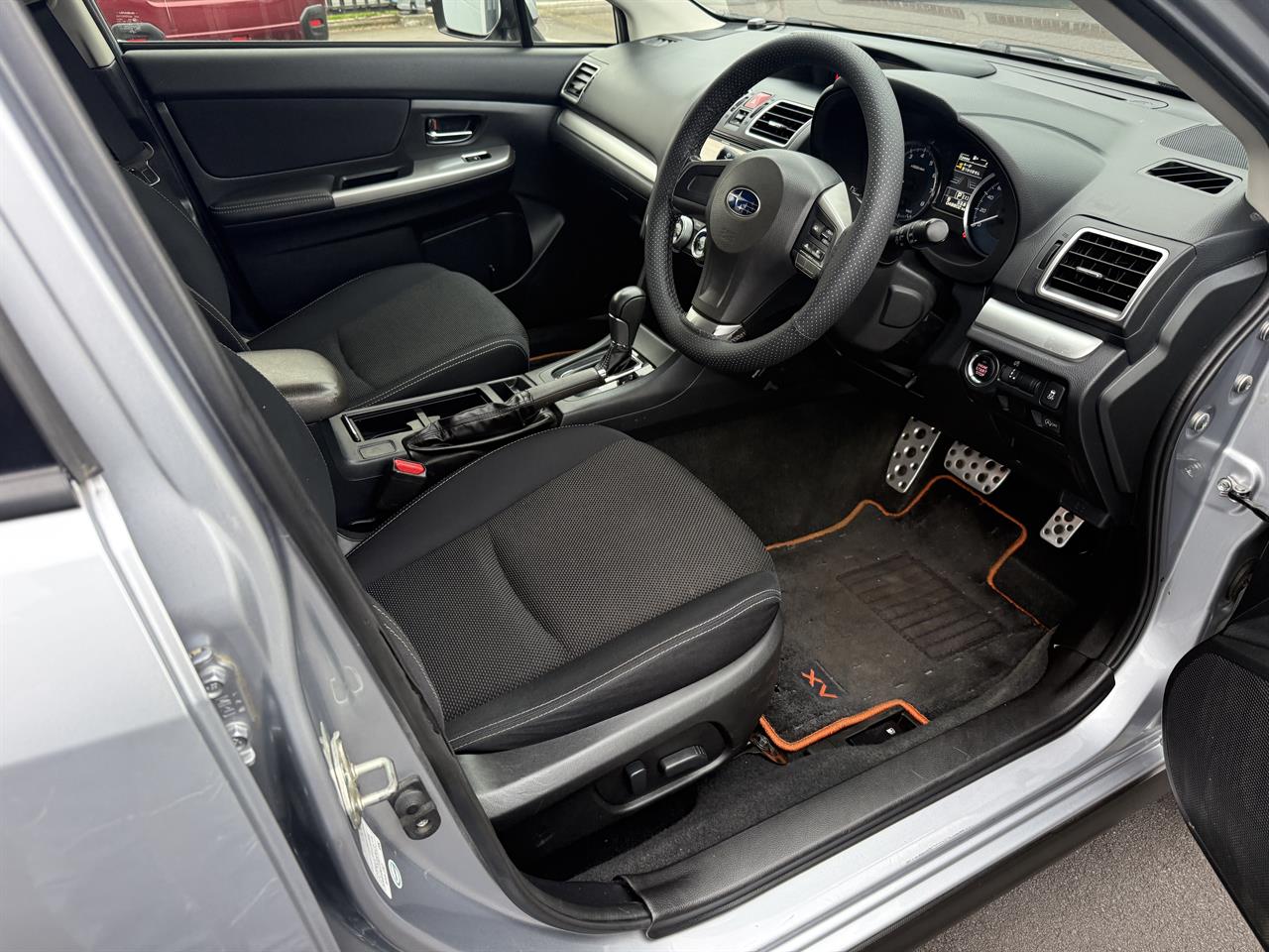 2015 Subaru XV thumbnail
