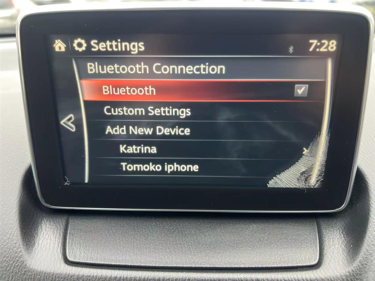 2015 Mazda Demio thumbnail
