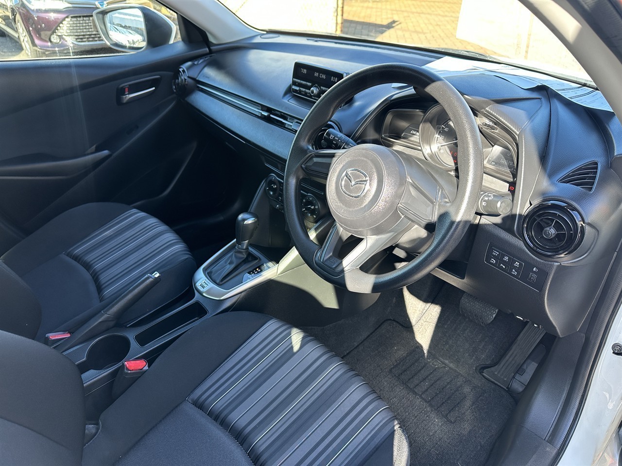 2019 Mazda Demio thumbnail
