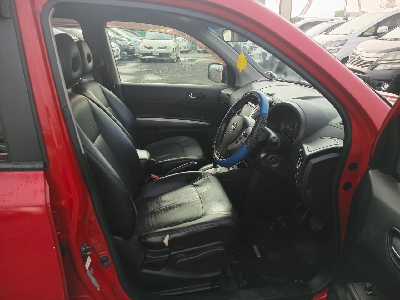2010 Nissan X-Trail thumbnail