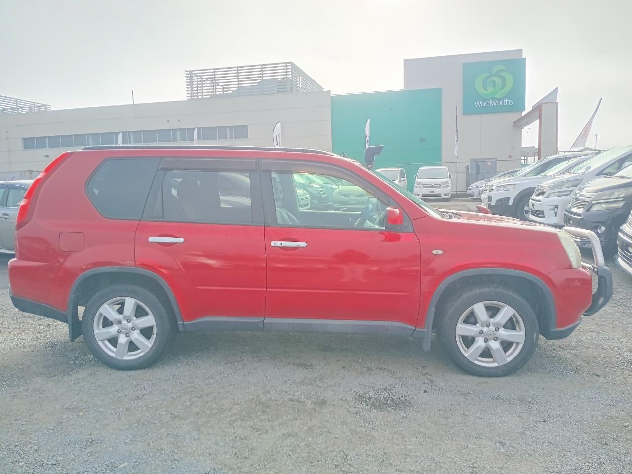 2010 Nissan X-Trail thumbnail