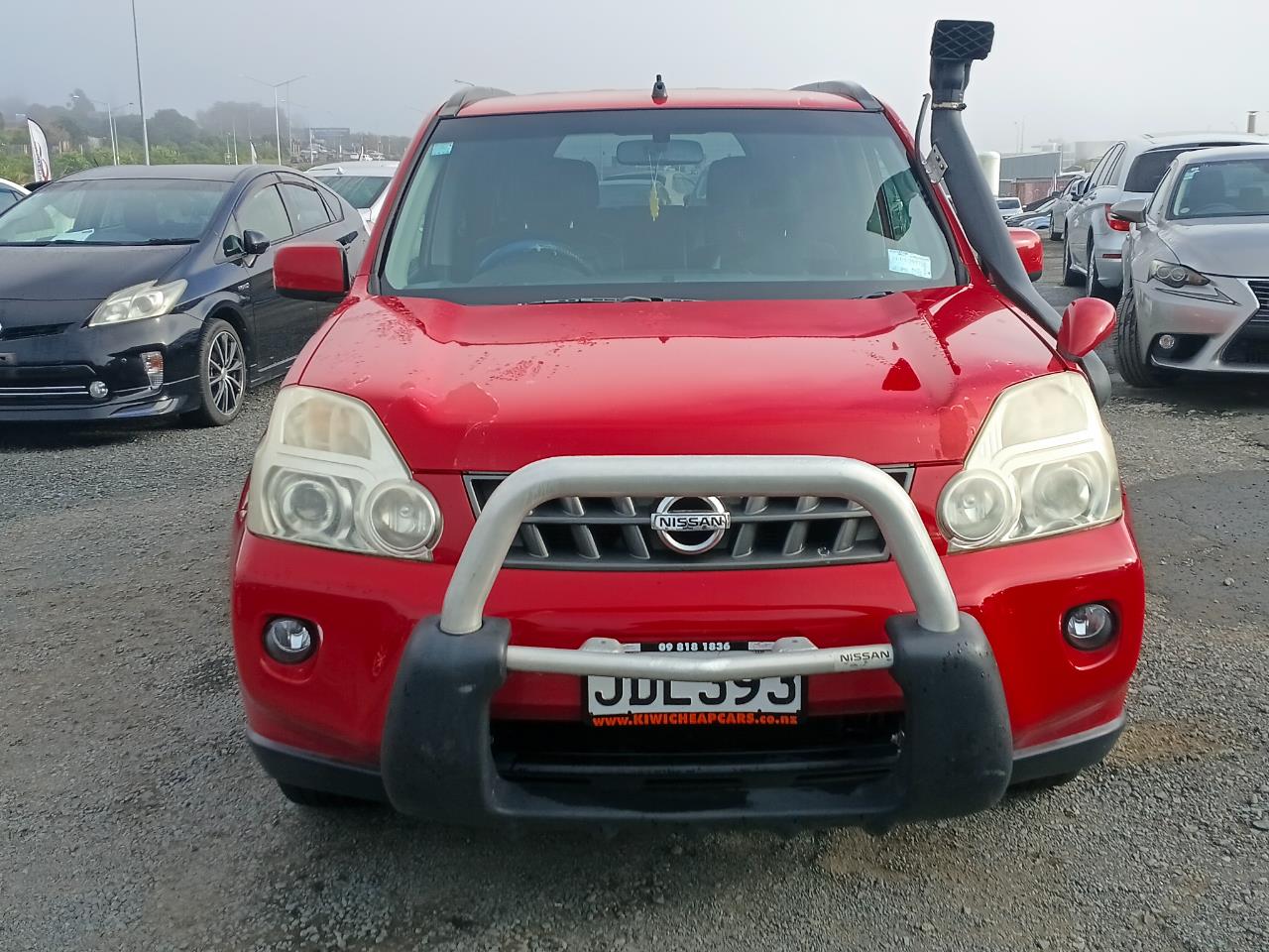 2010 Nissan X-Trail thumbnail