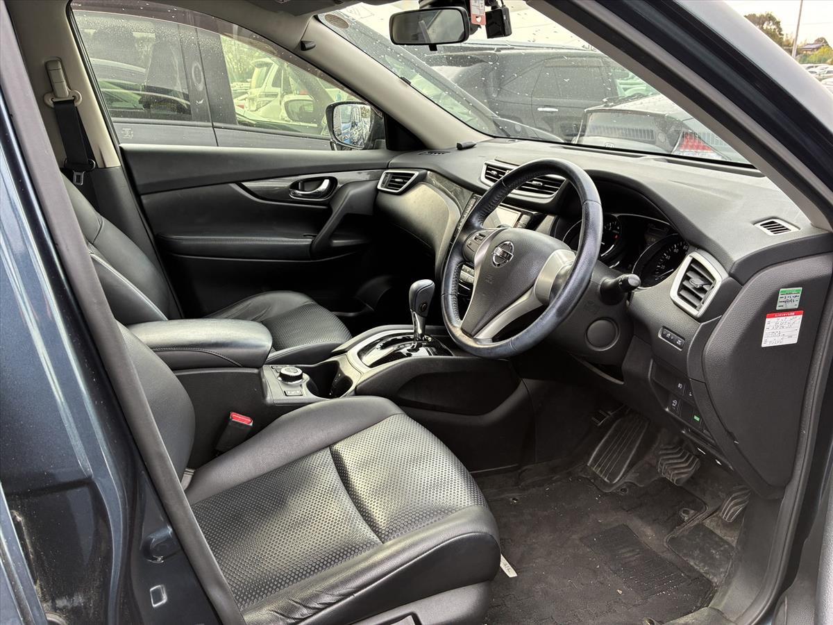 2016 Nissan X-Trail thumbnail