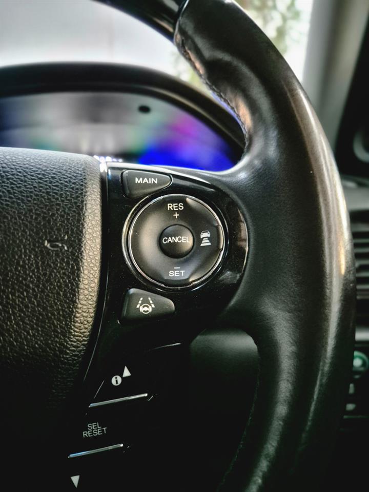 2013 Honda ACCORD thumbnail