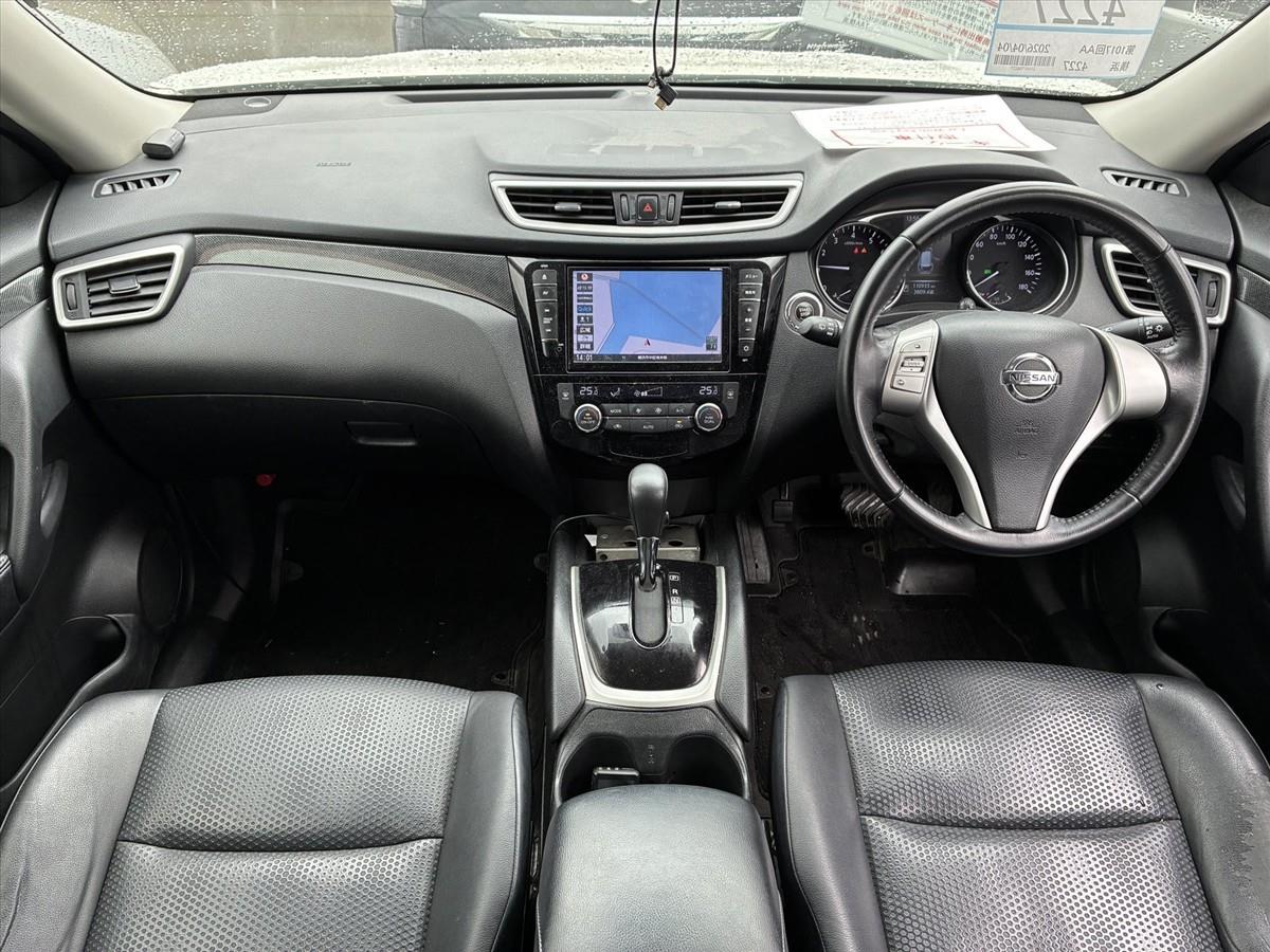 2015 Nissan X-Trail thumbnail