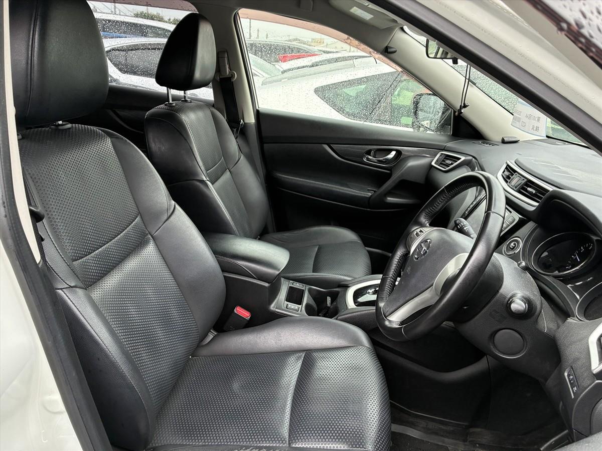2015 Nissan X-Trail thumbnail