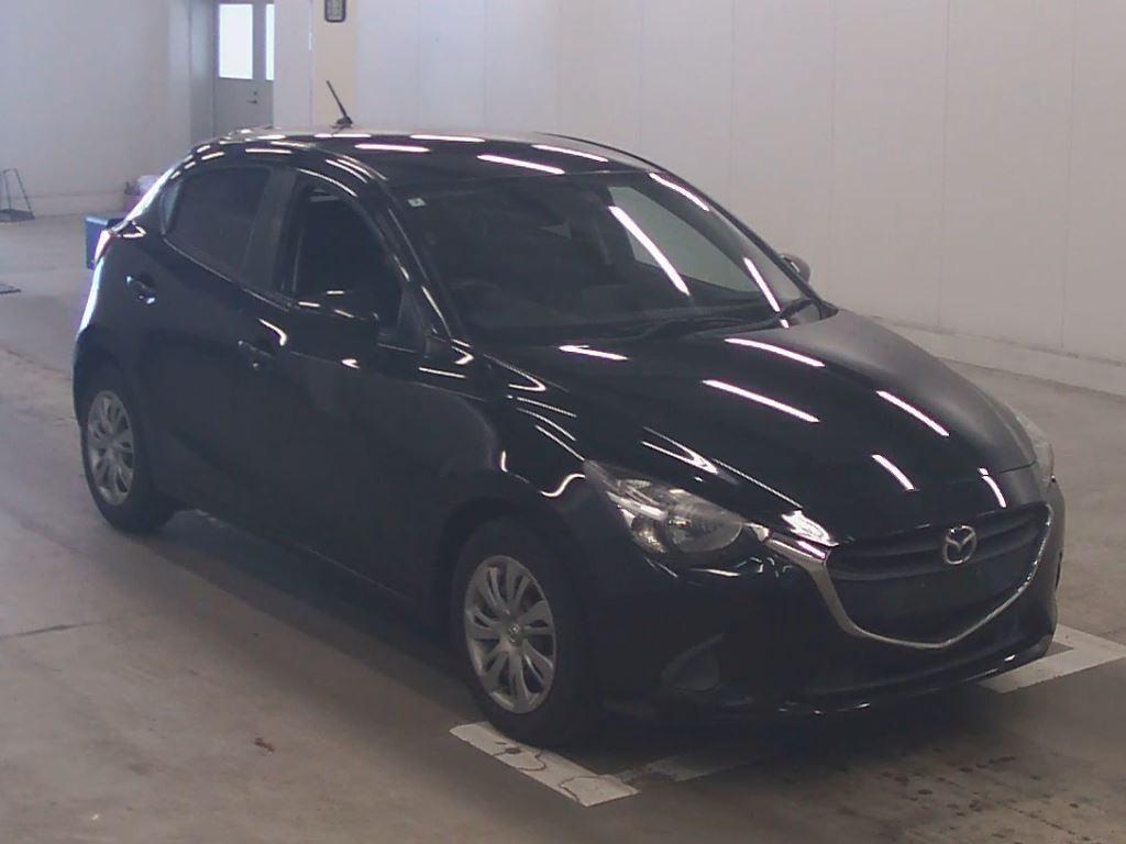 2016 Mazda Demio