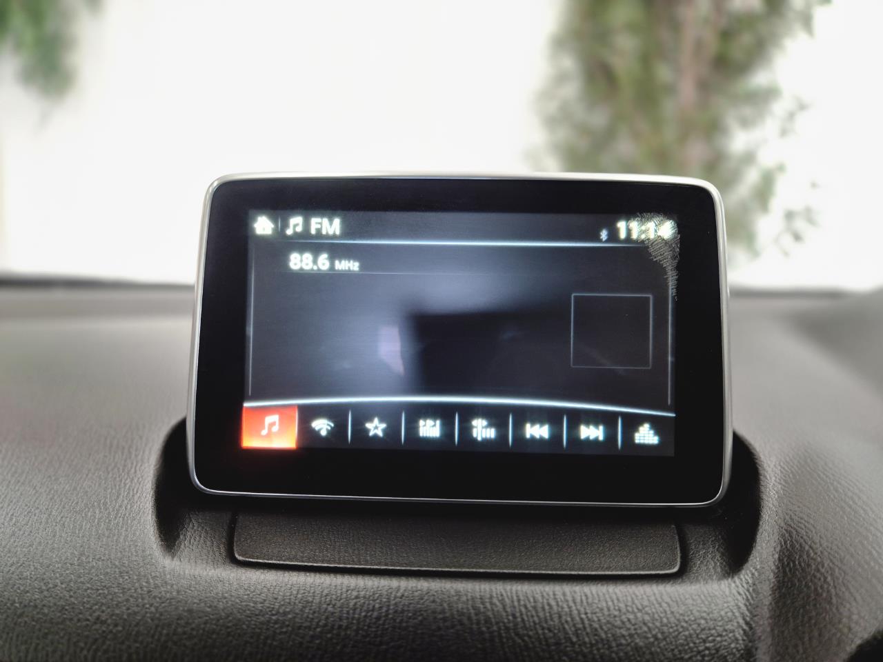 2016 Mazda Demio thumbnail