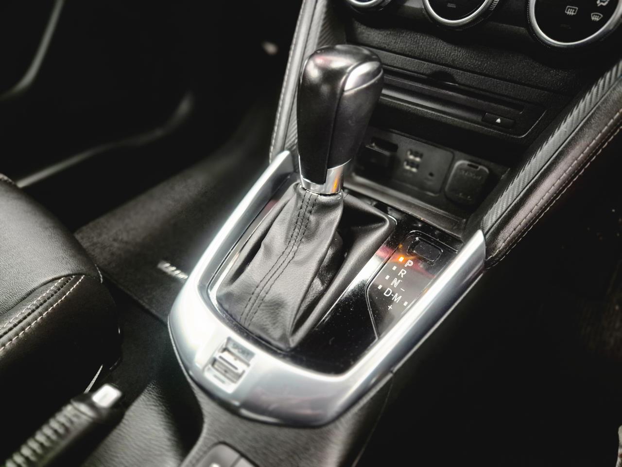 2016 Mazda Demio thumbnail