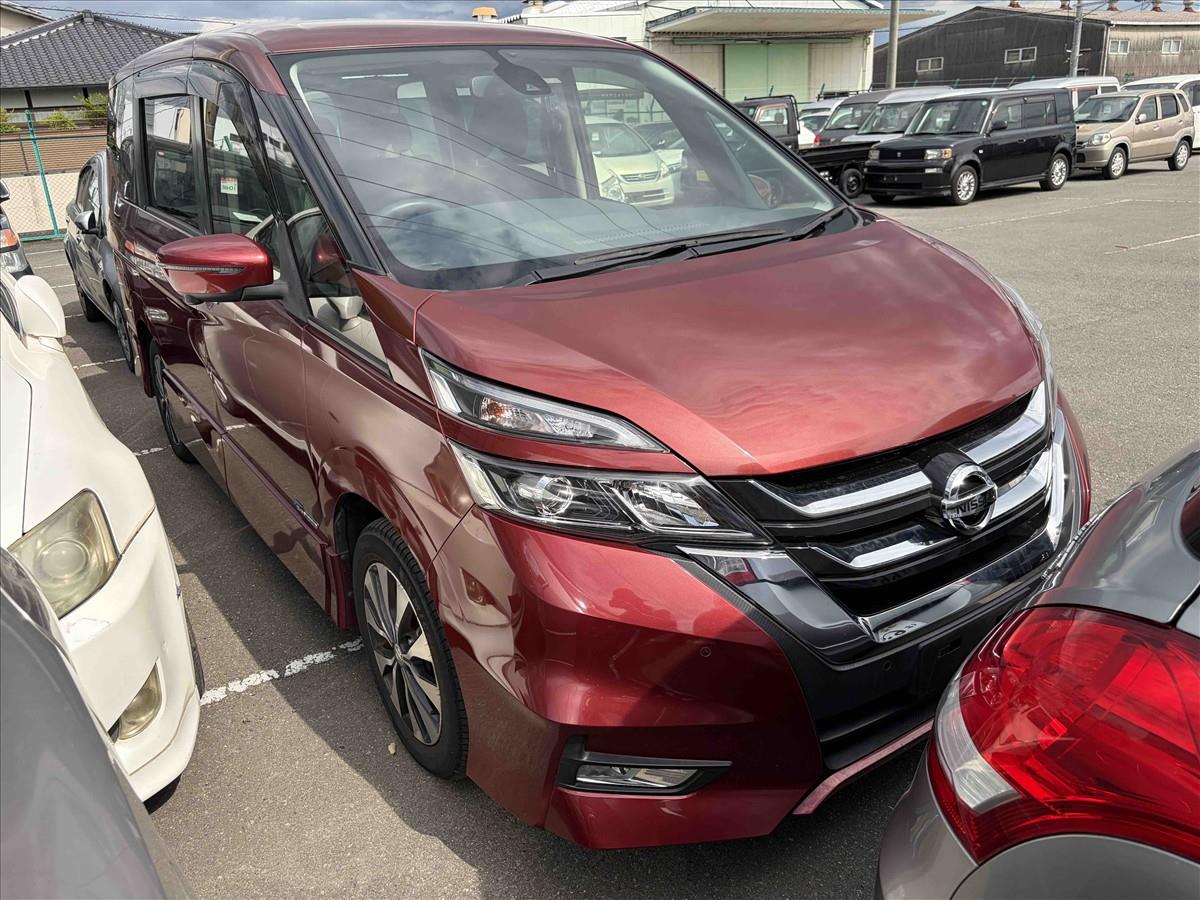 2017 Nissan Serena