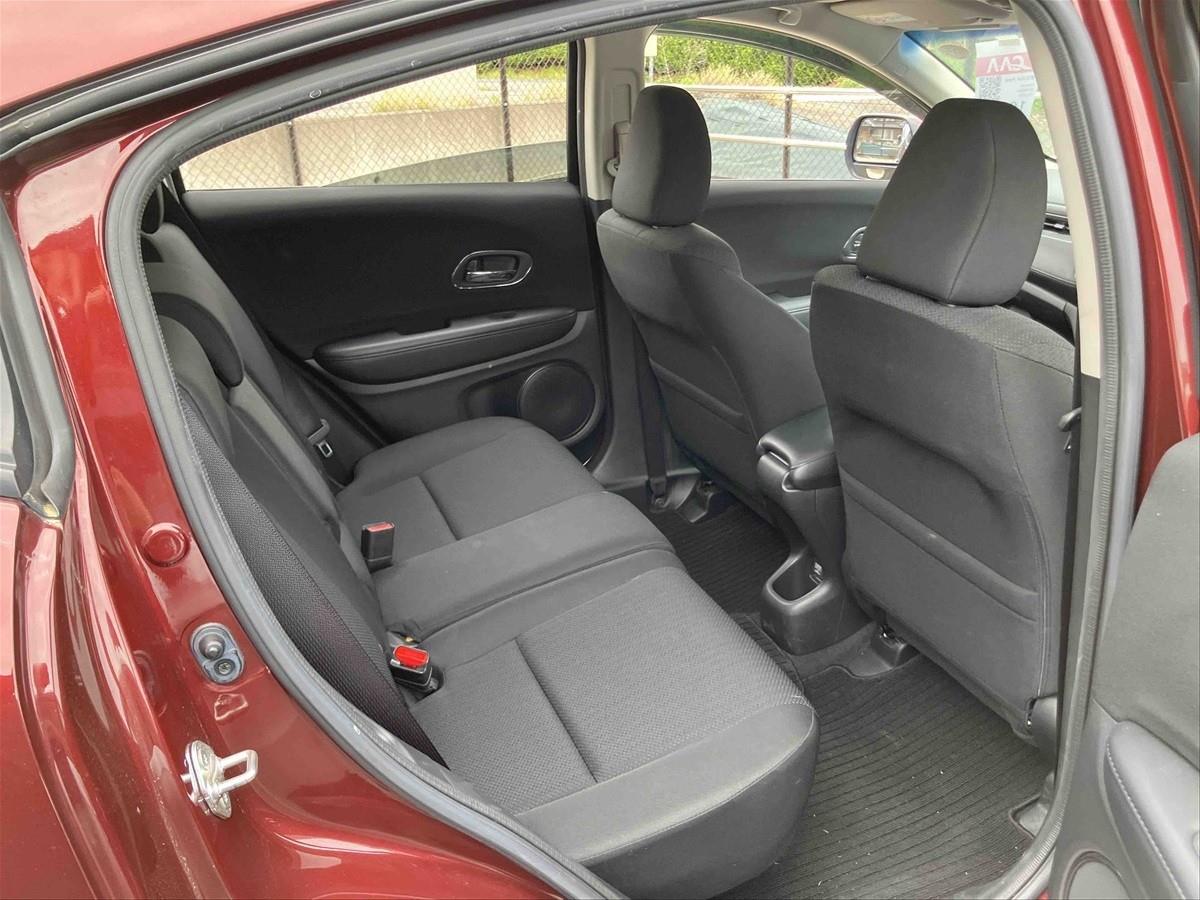2015 Honda Vezel thumbnail