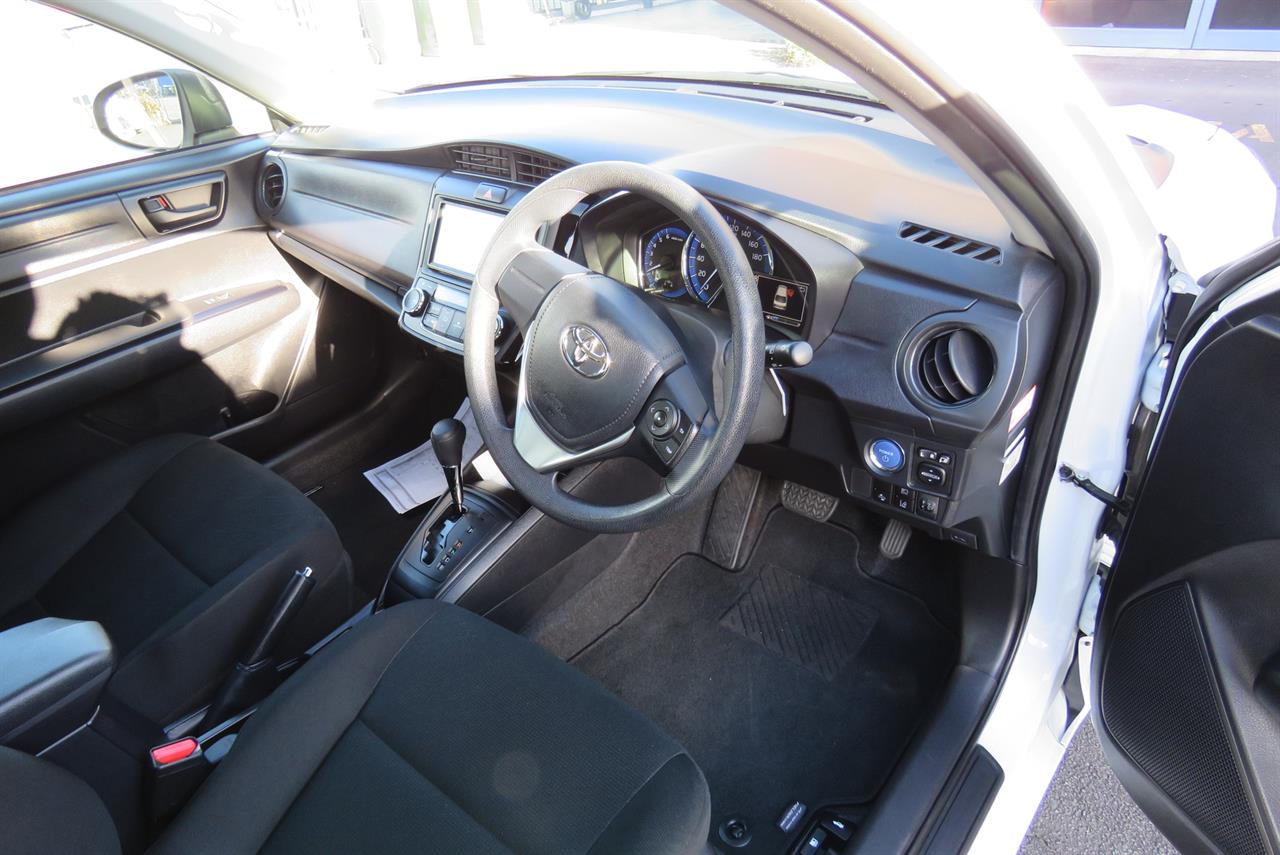 2020 Toyota Corolla thumbnail