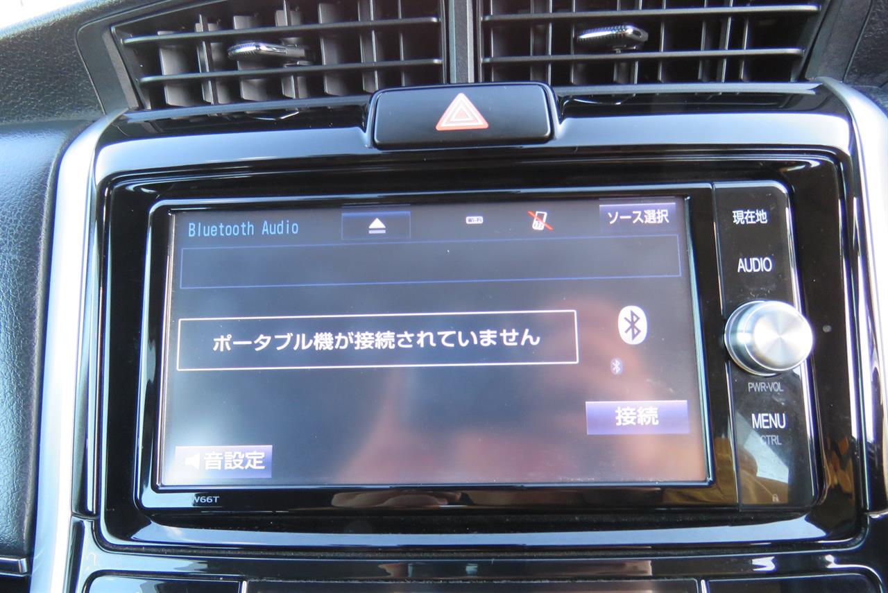 2018 Toyota Corolla thumbnail