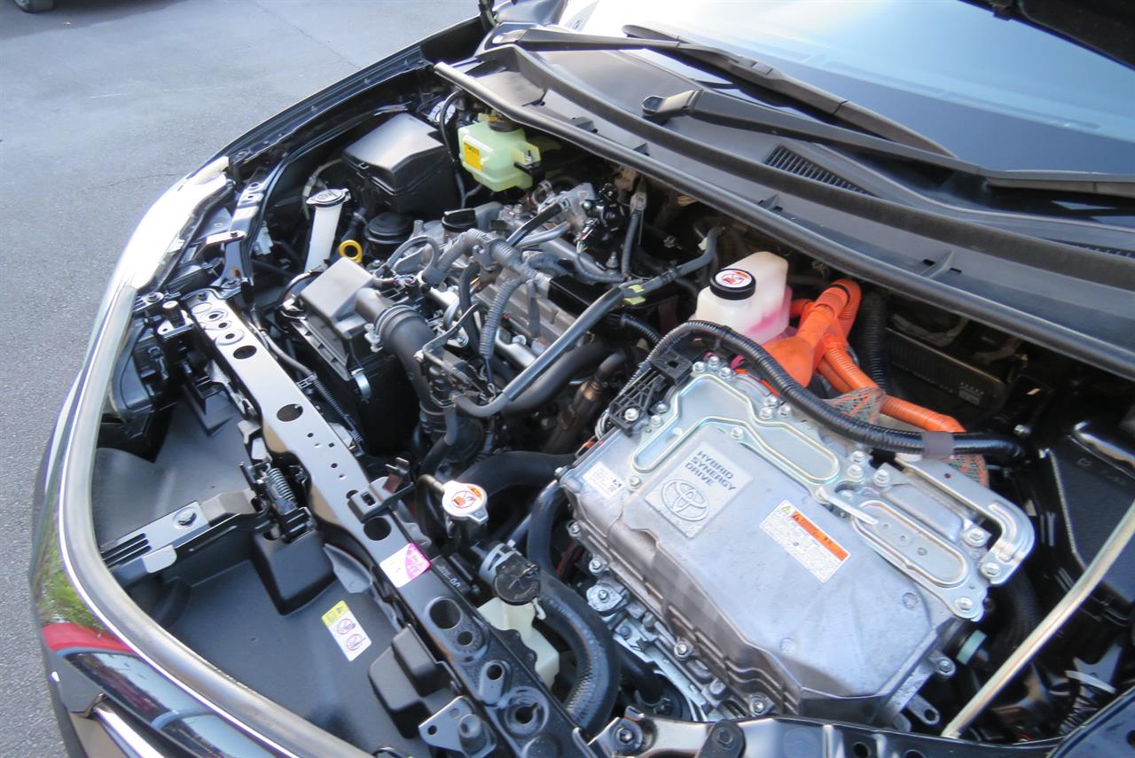 2018 Toyota Corolla thumbnail