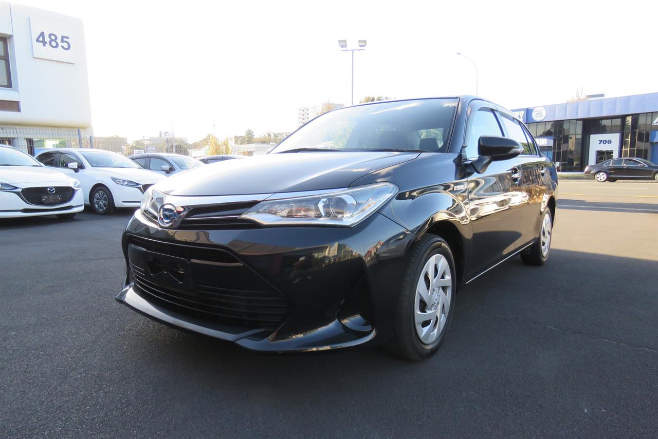 2018 Toyota Corolla thumbnail