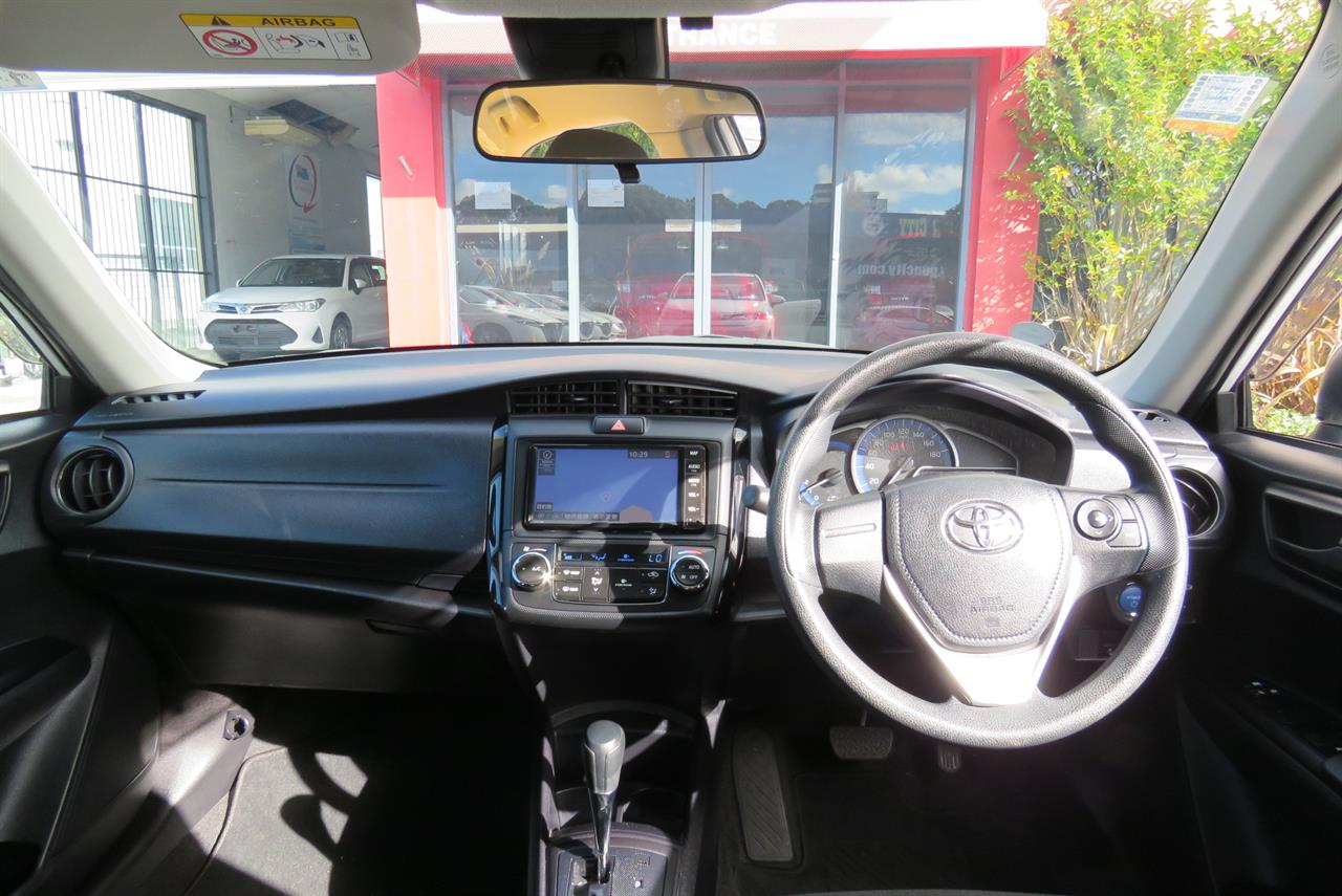 2021 Toyota Corolla thumbnail