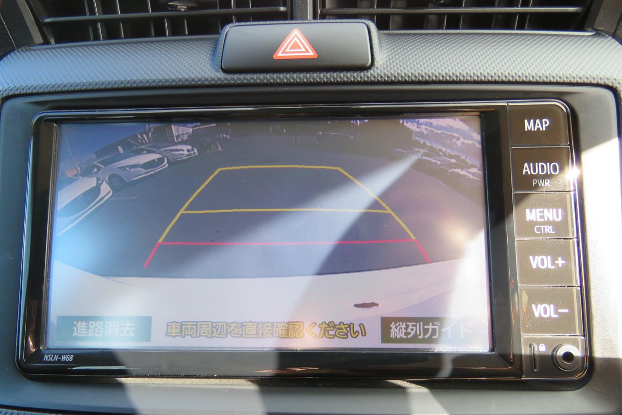 2021 Toyota Corolla thumbnail