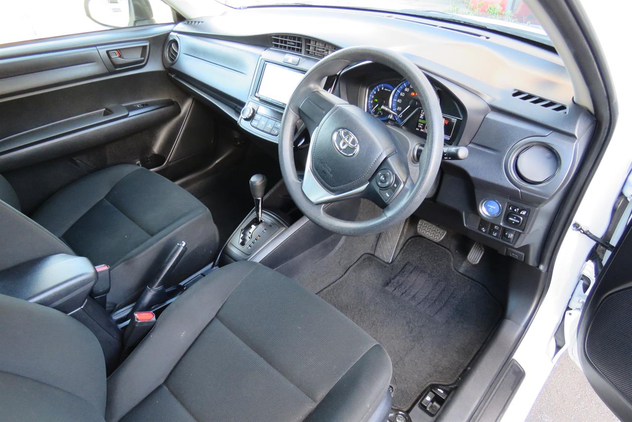 2020 Toyota Corolla thumbnail