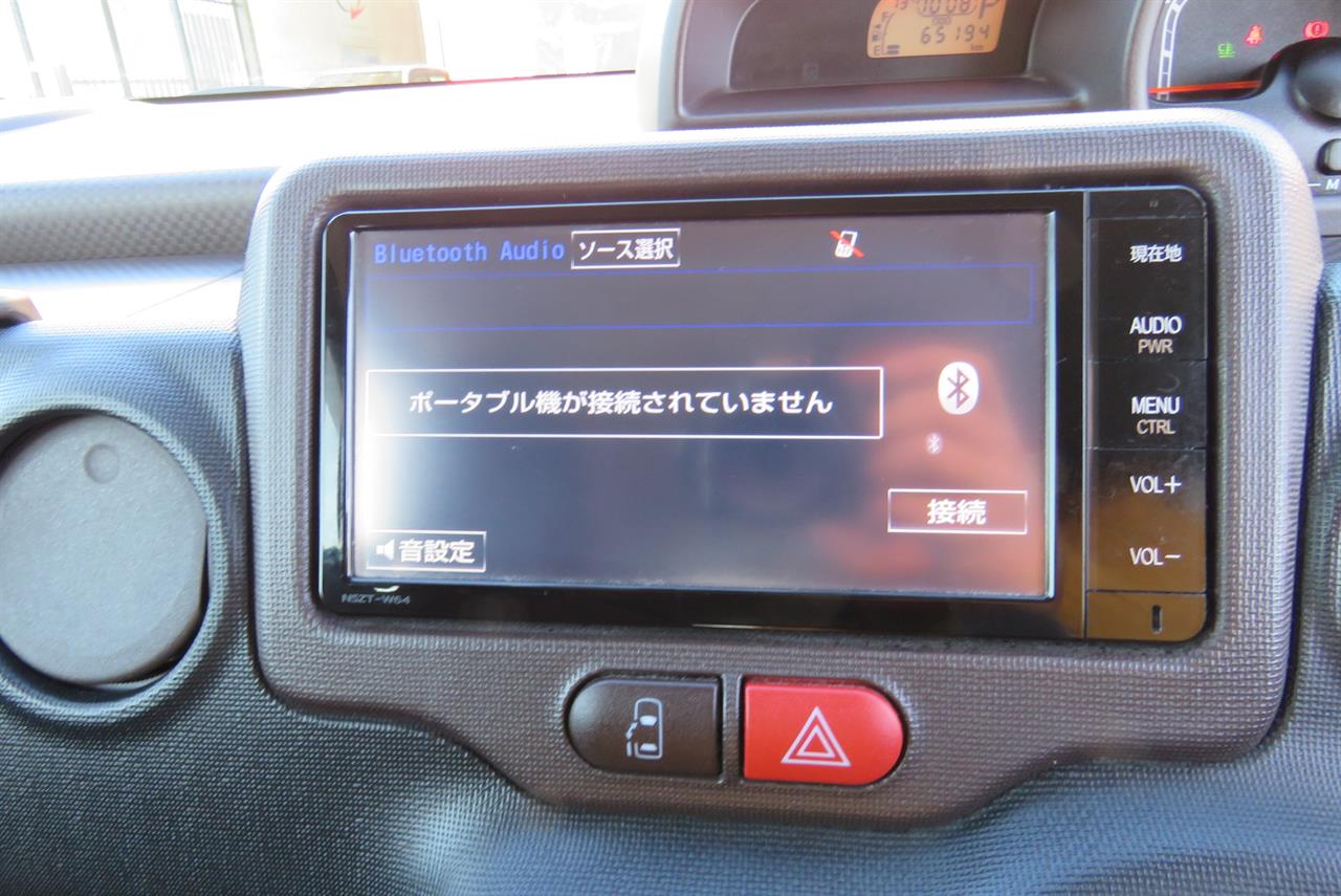 2015 Toyota SPADE thumbnail