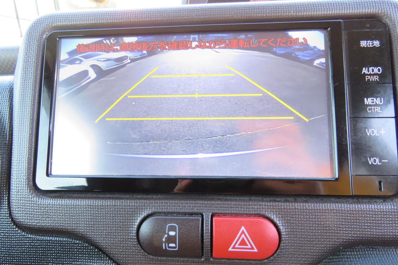 2015 Toyota SPADE thumbnail