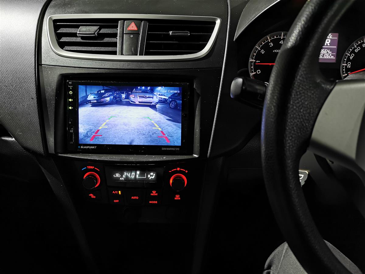 2012 Suzuki Swift thumbnail
