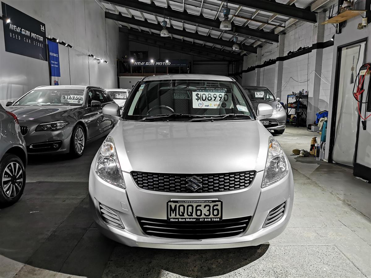 2012 Suzuki Swift thumbnail