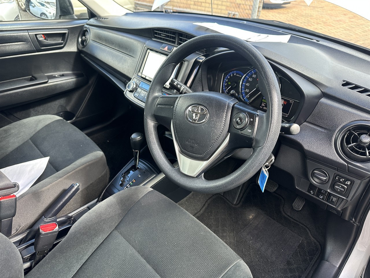 2018 Toyota Corolla thumbnail