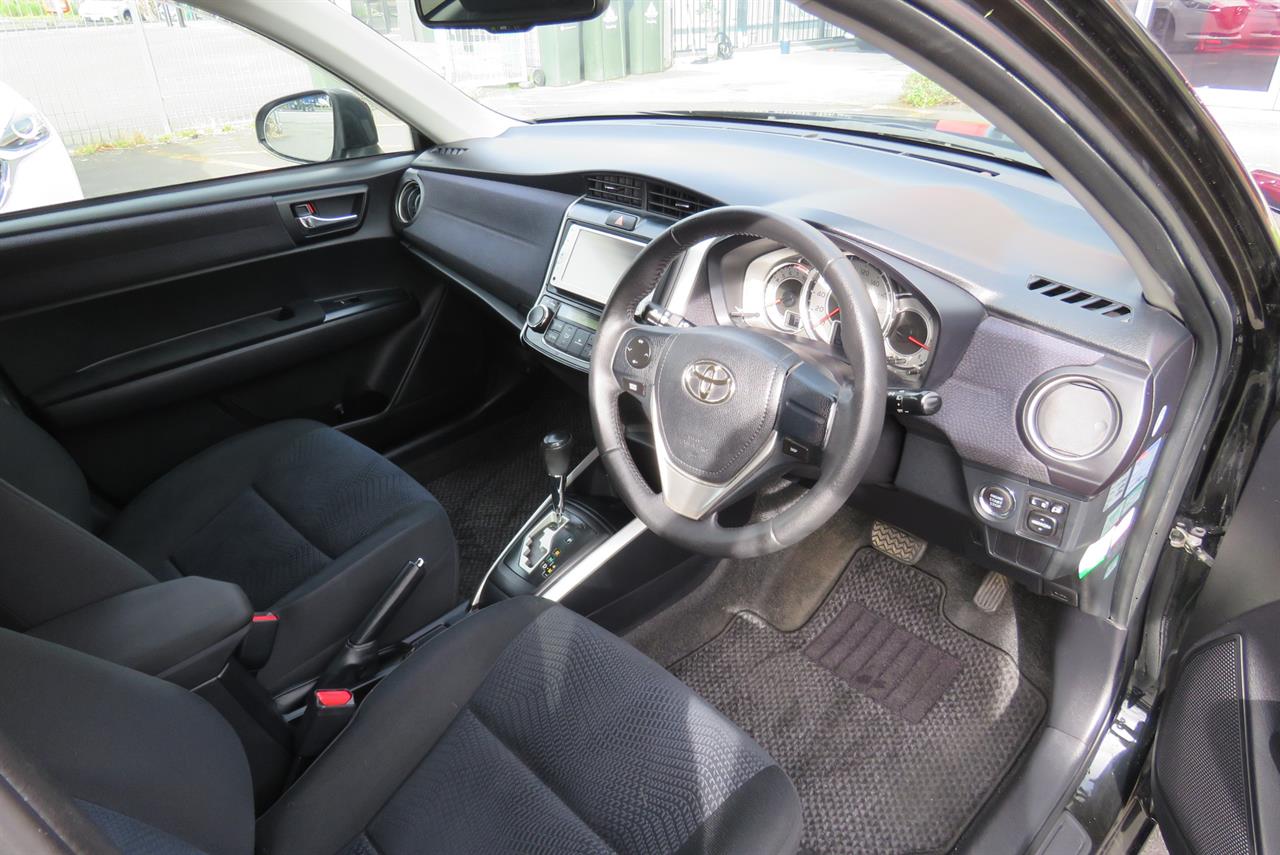 2013 Toyota Corolla thumbnail