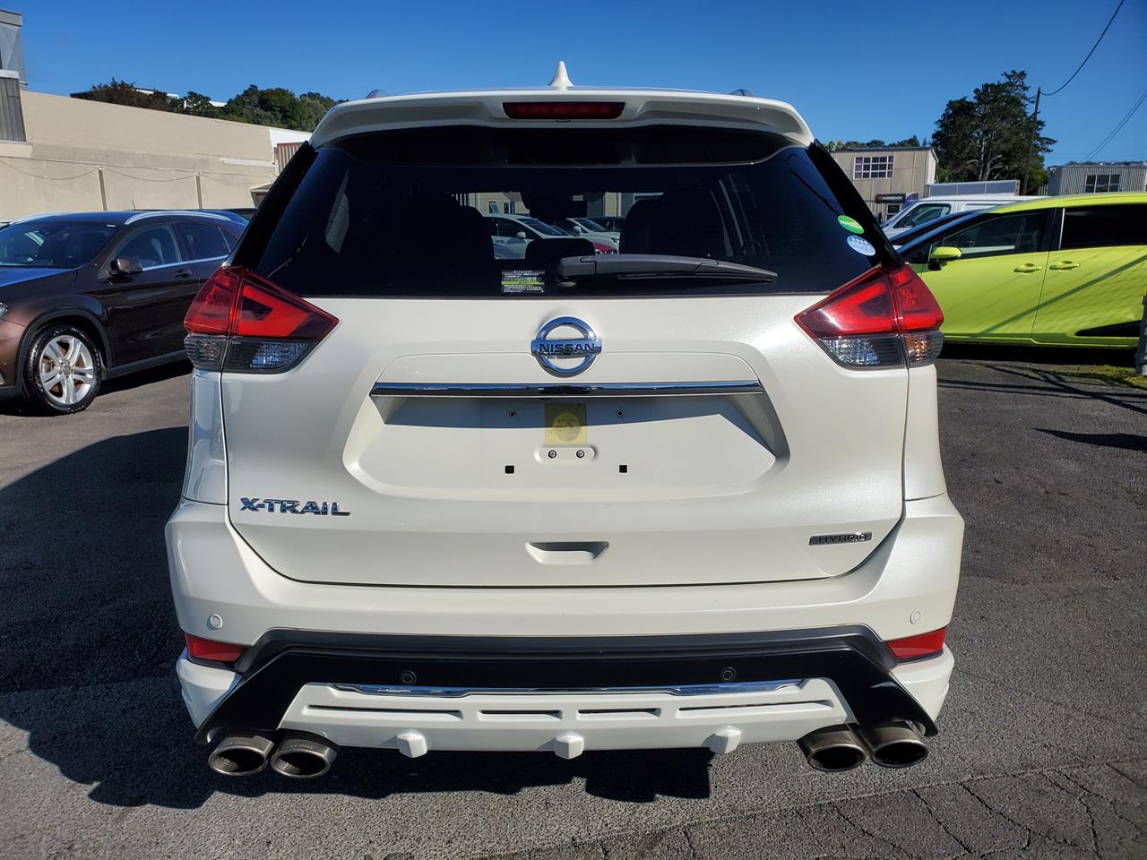 2017 Nissan X-Trail thumbnail