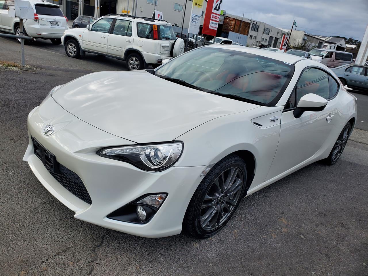 2012 Toyota 86 thumbnail