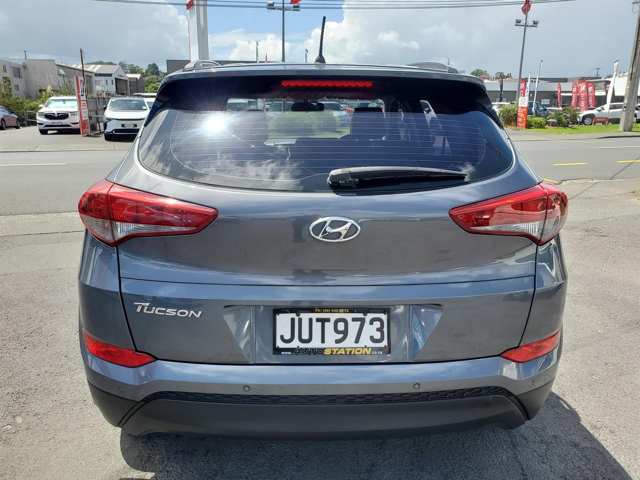 2016 Hyundai Tucson thumbnail