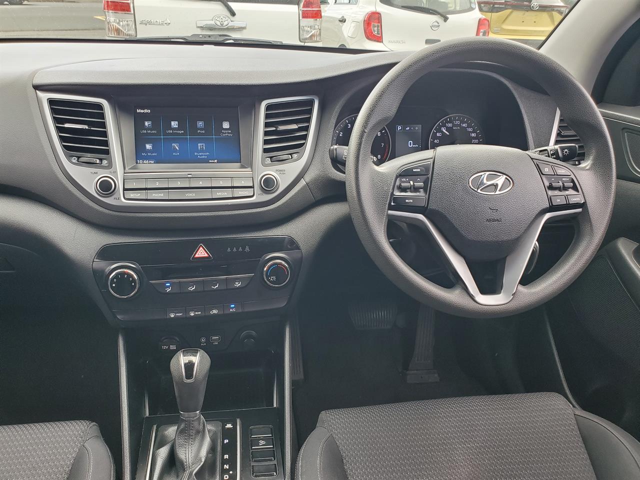 2016 Hyundai Tucson thumbnail