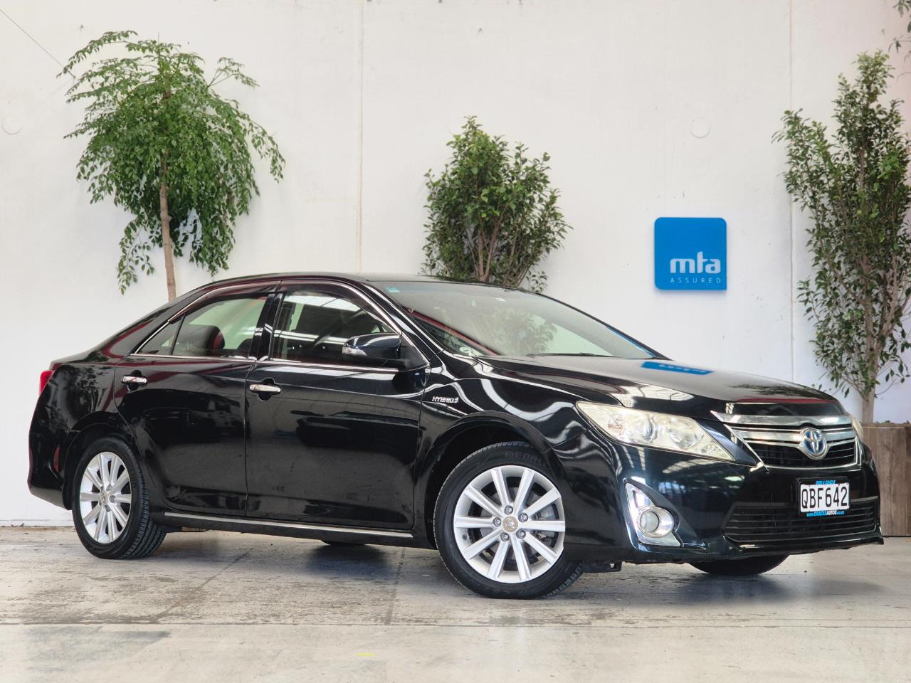 2012 Toyota Camry thumbnail