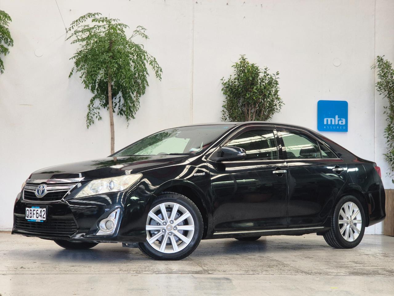 2012 Toyota Camry thumbnail