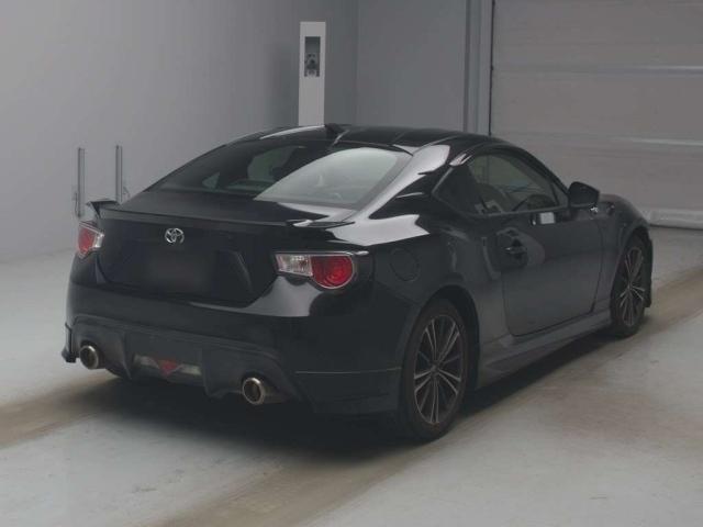 2013 Toyota 86 thumbnail