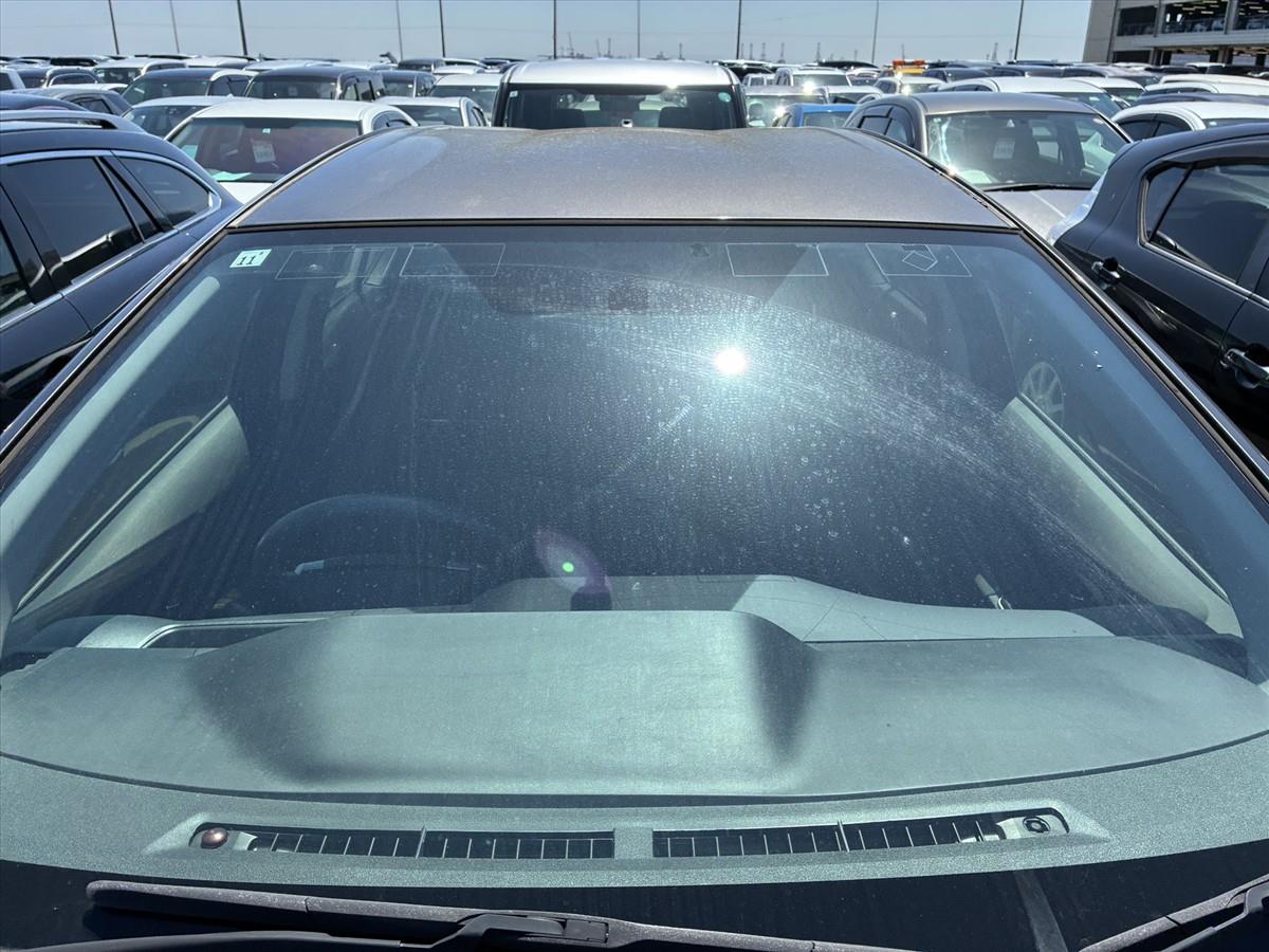 2013 Toyota Aqua thumbnail