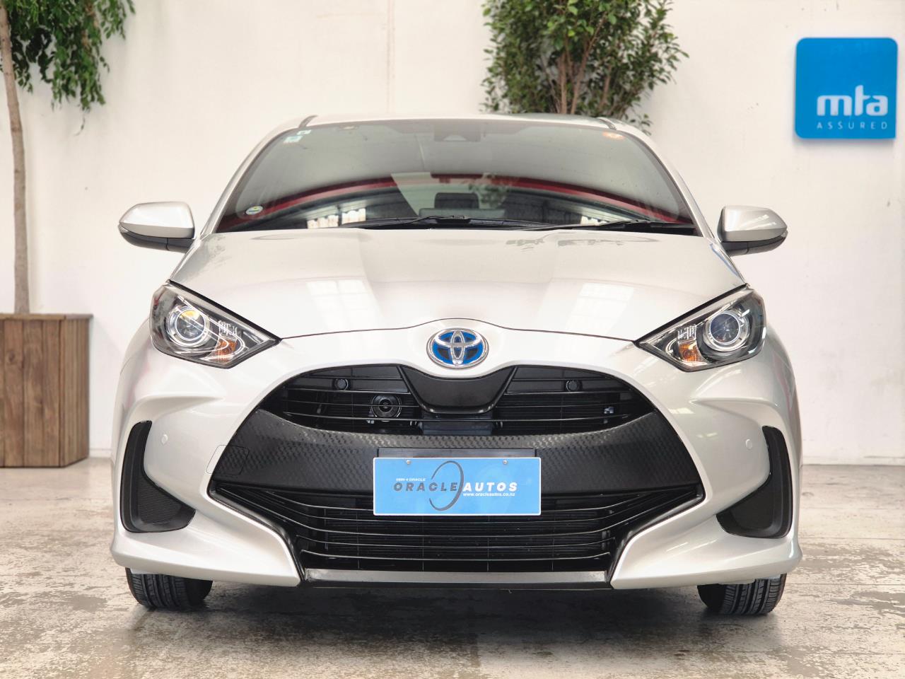 2021 Toyota Yaris thumbnail