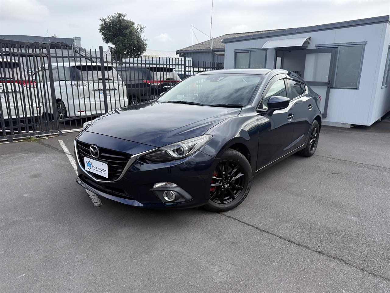 2015 Mazda Axela