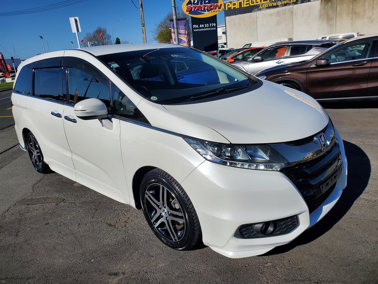 2015 Honda Odyssey thumbnail
