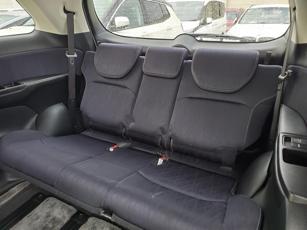 2015 Honda Odyssey thumbnail