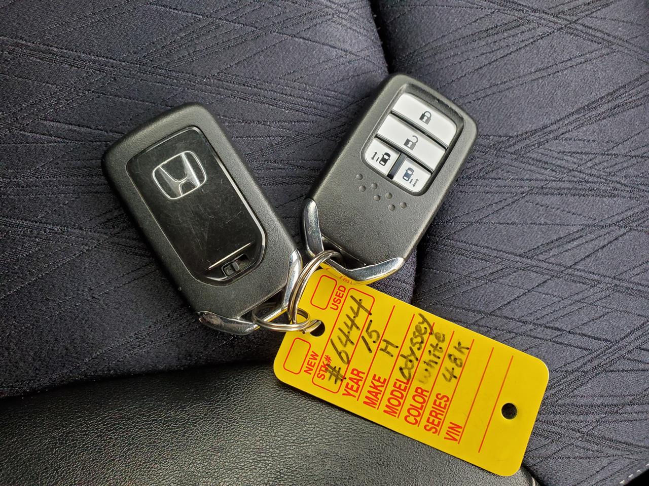 2015 Honda Odyssey thumbnail