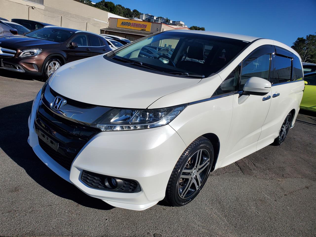2015 Honda Odyssey thumbnail