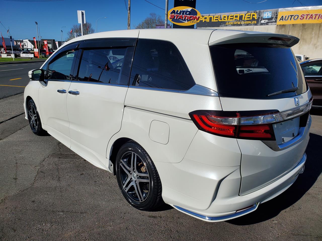 2015 Honda Odyssey thumbnail